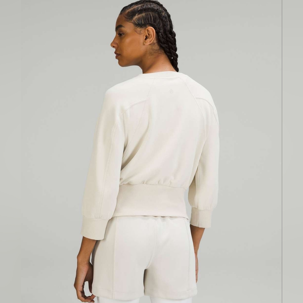 lululemon athletica Cream Top - Picture 2 of 7